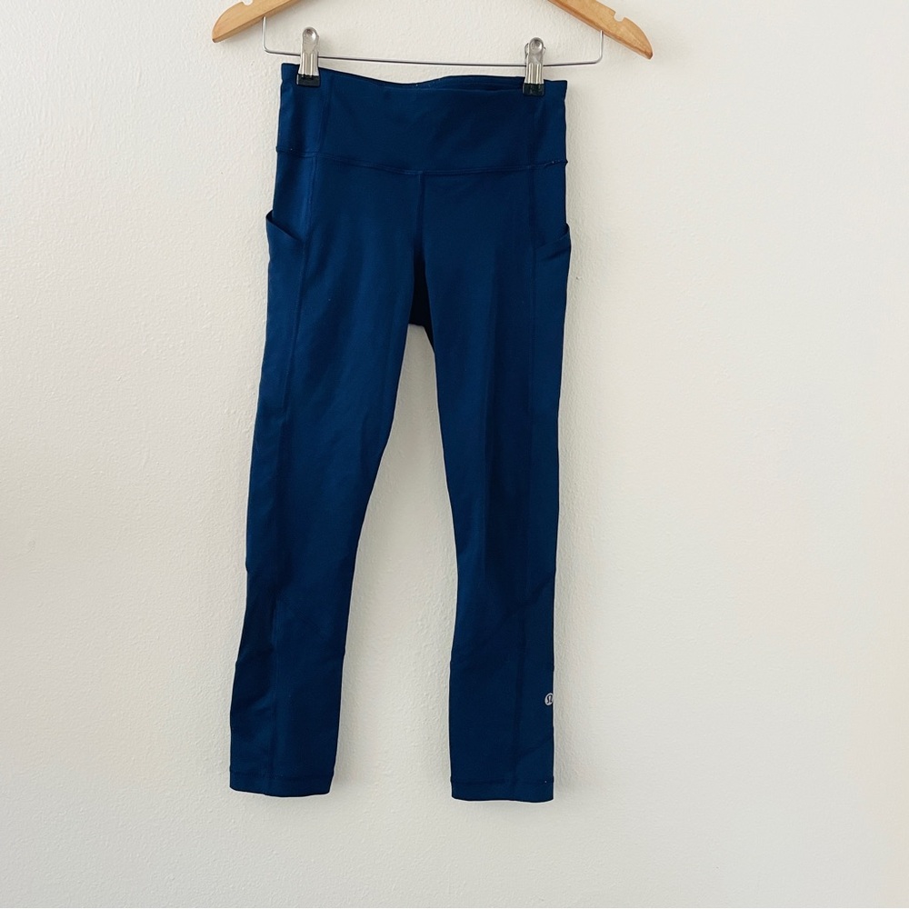 Lululemon Pace Rival Crop Leggings - Navy Blue